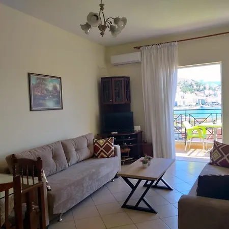 Ari's 2 Apartment Sarande